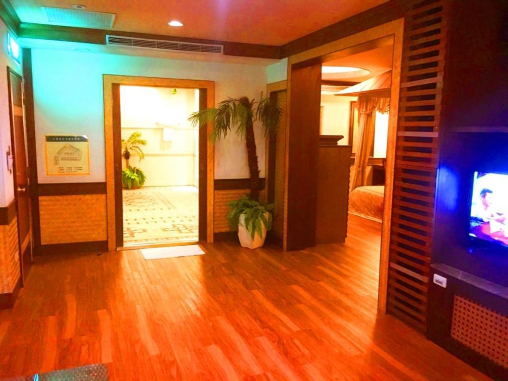 Swan Lake Motel Guishan Exterior photo